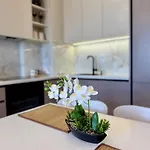 Apartment Tomei