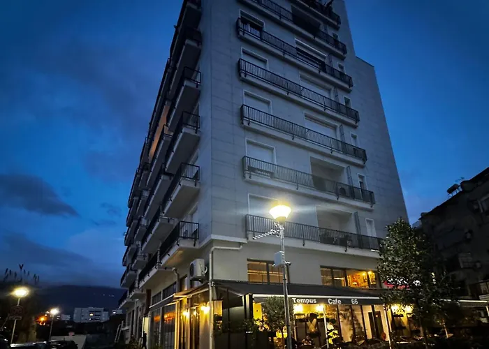 Tomei Apartamento *